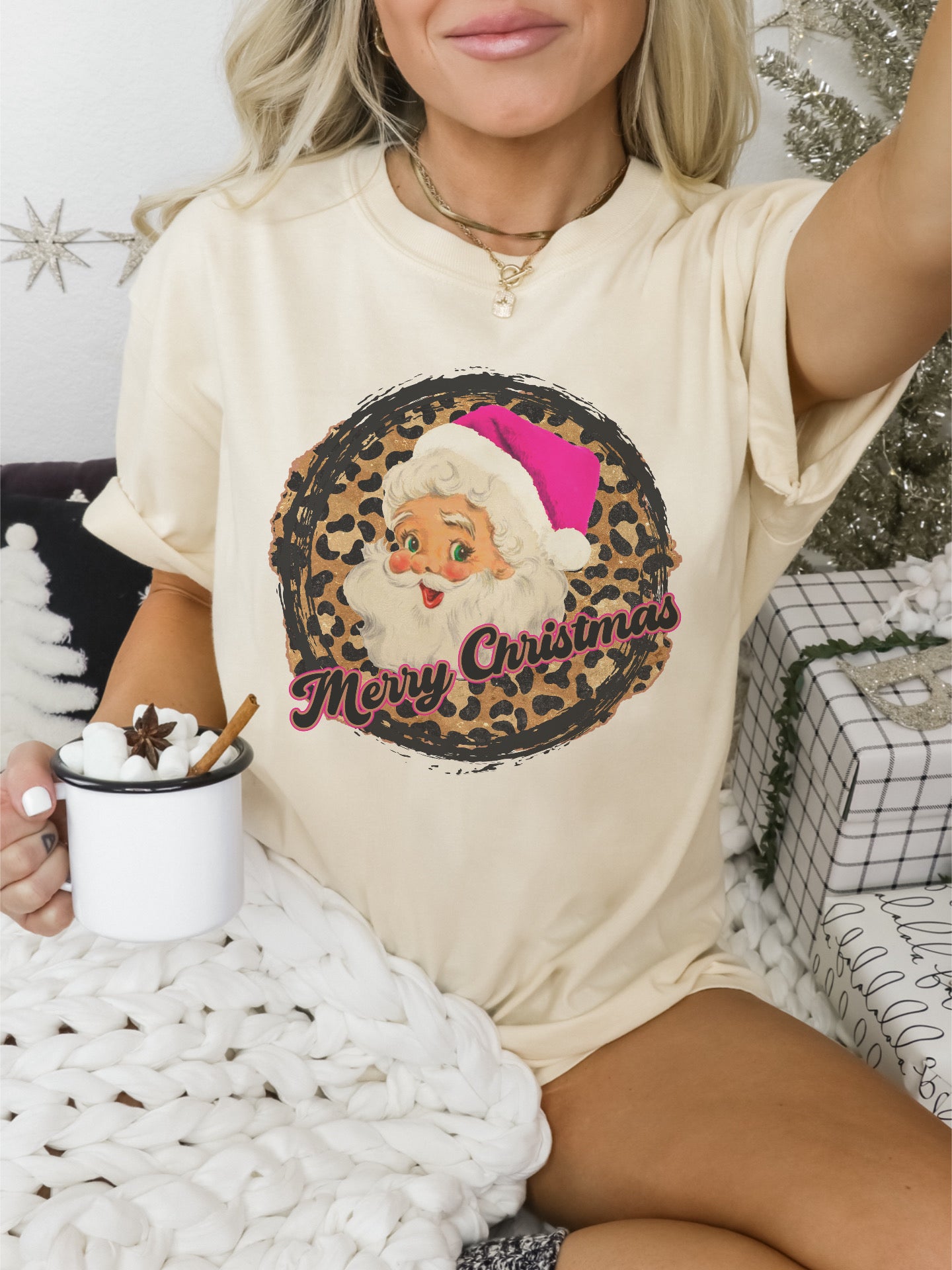 Leopard Circle - Pink Santa Hat tee