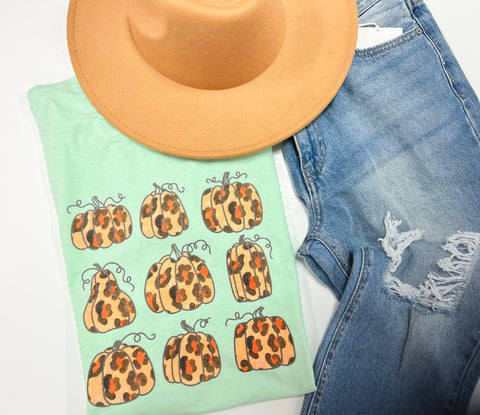 Multi Cute Leopard Pumpkins tee