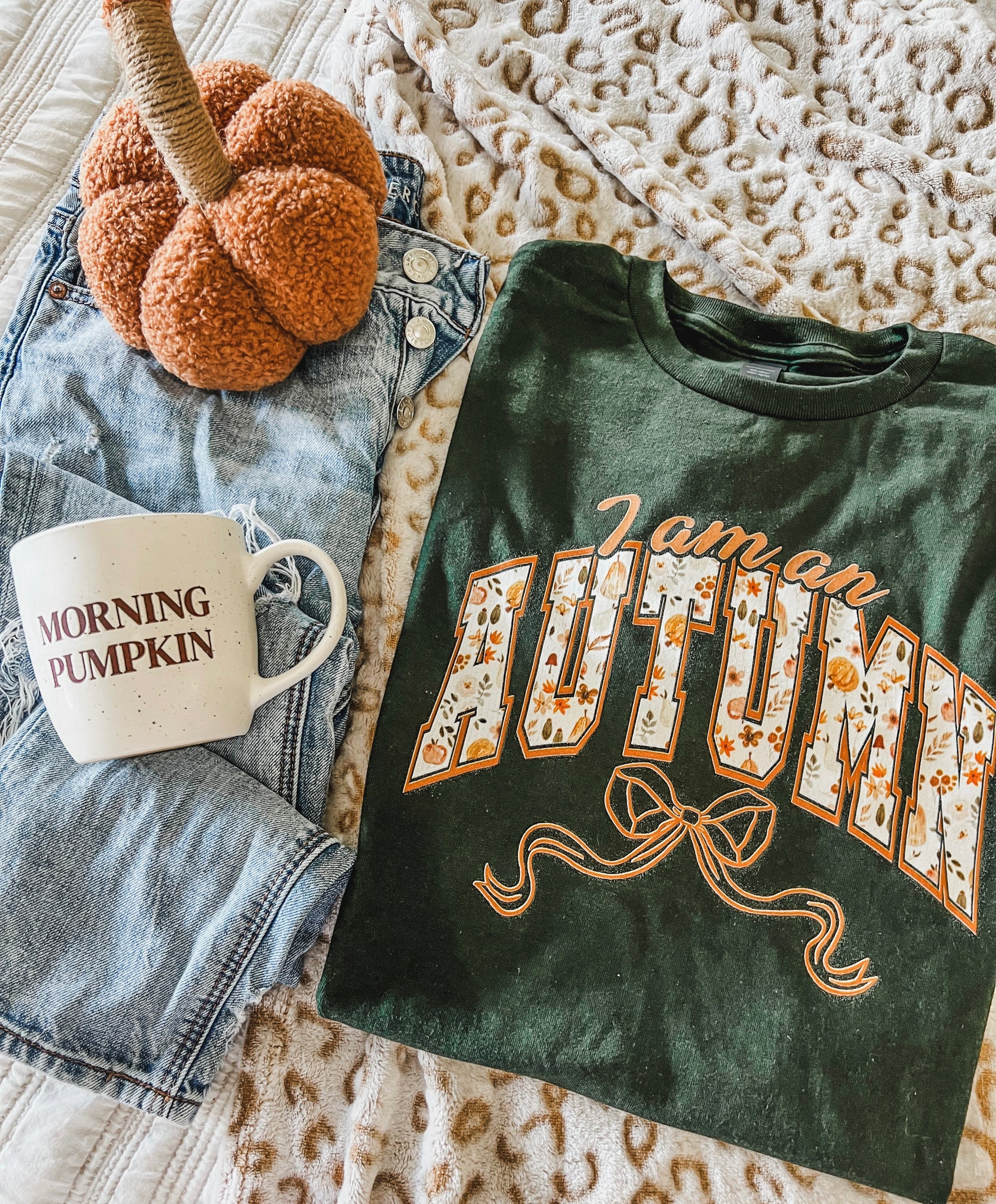 I am an autumn tee
