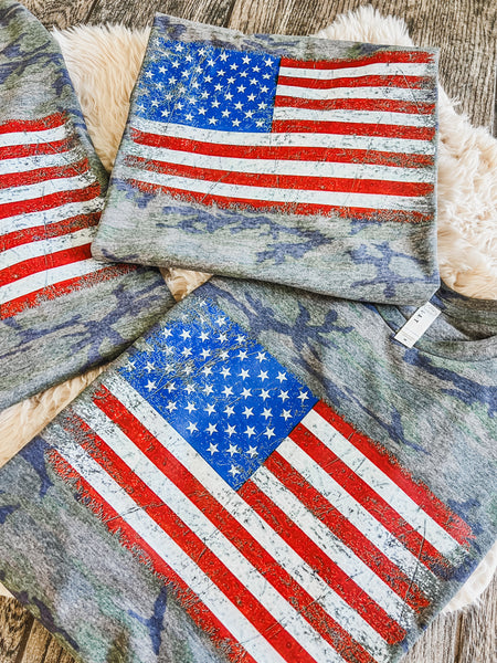 Vintage camo flag tee