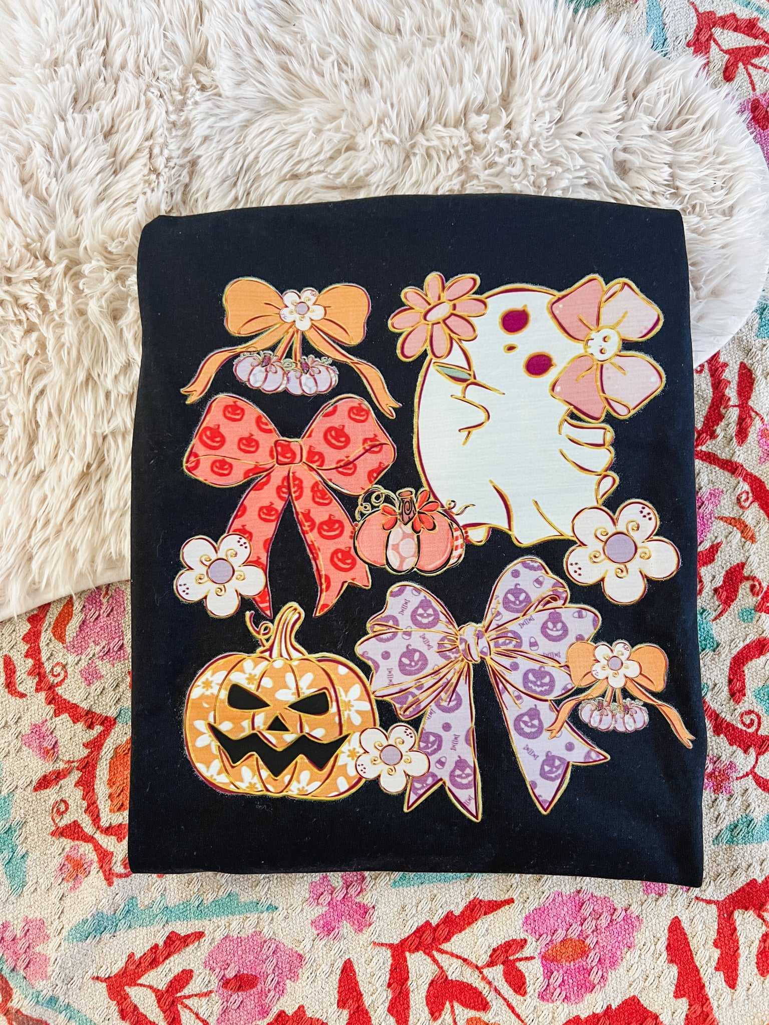 Cutie Halloween Ghost with icons tee