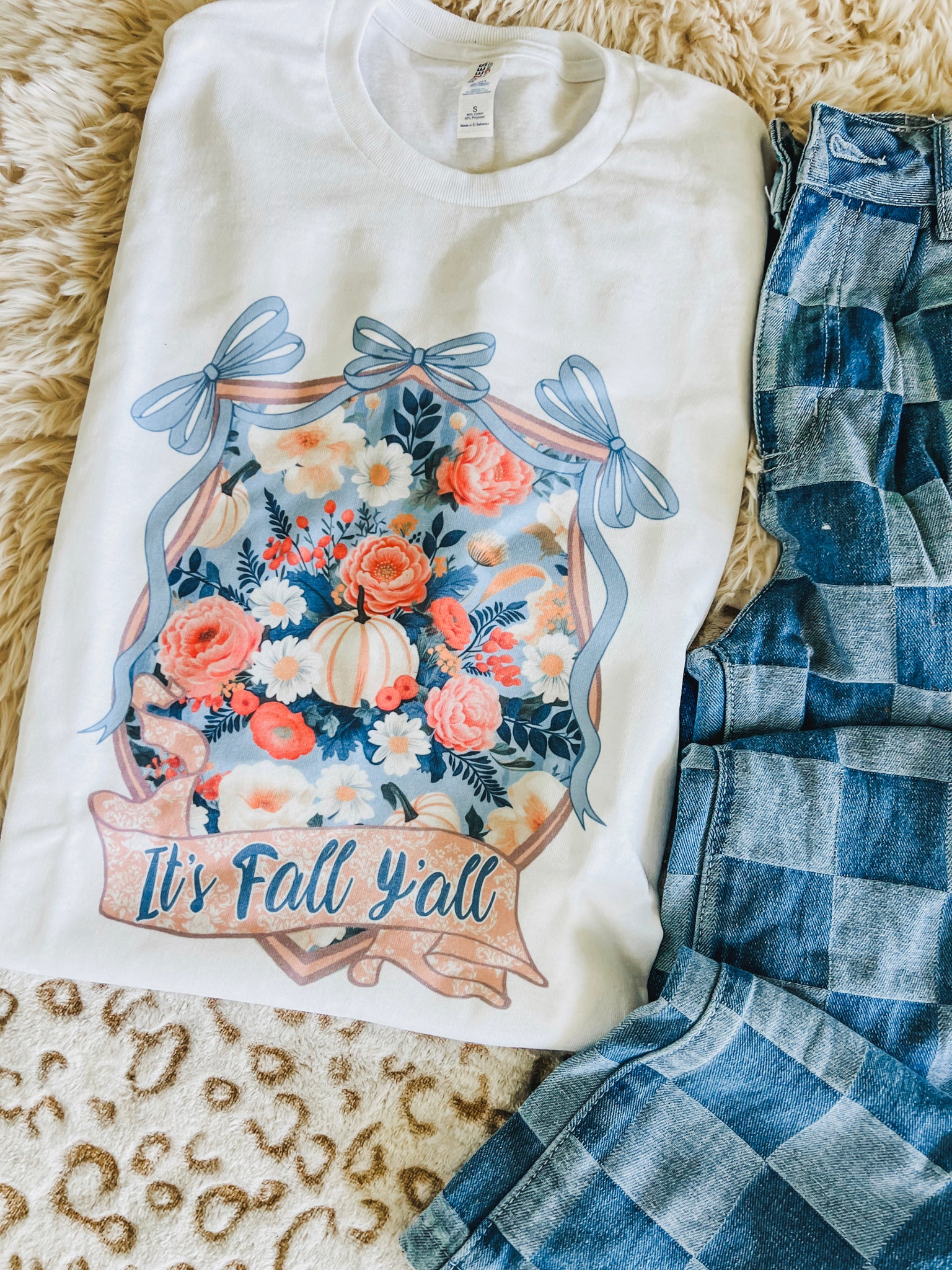 It's Fall Ya'll floral Frame tee