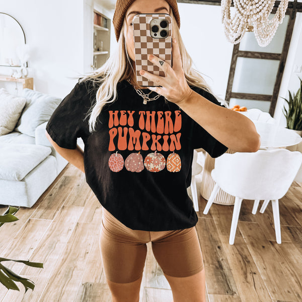 Black Hey There pumpkin tee/sweater