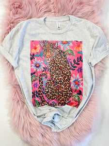 Vivid wild leopard tee