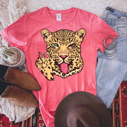 Winking leopard tee