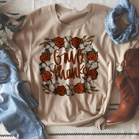 Give thanks cotton wreath tee