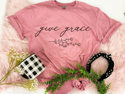 Give grace tee