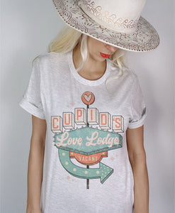 Cupids love lounge motel tee