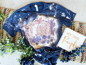 Navy floral leopard pumpkin tee