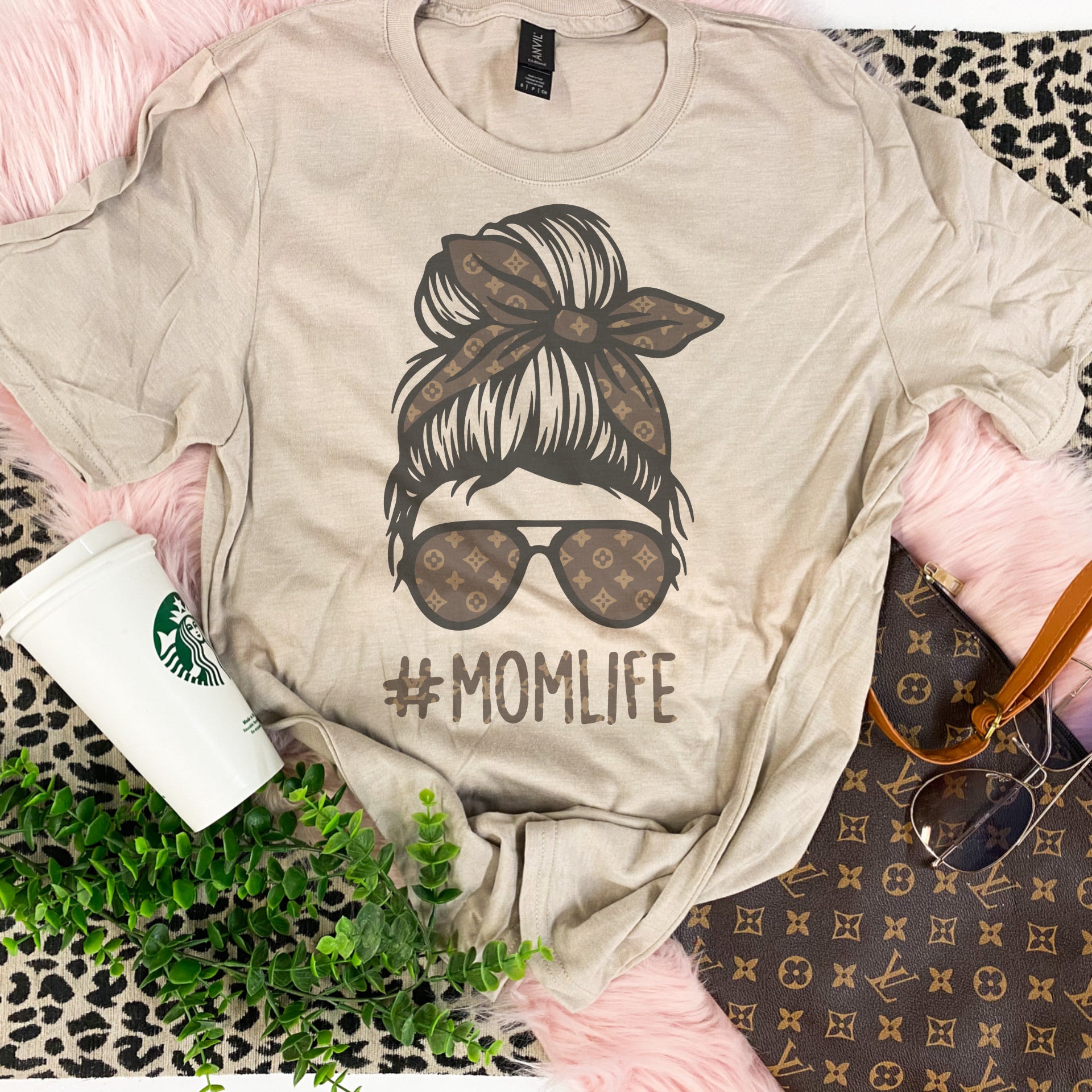 #Momlife inspires tee