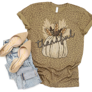 Stunning "Thankful" Pumpkin tee