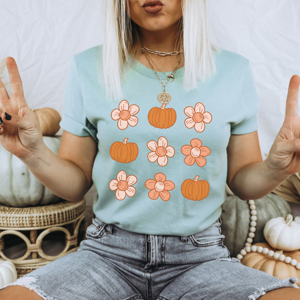 Retro Daisy Pumpkin tee