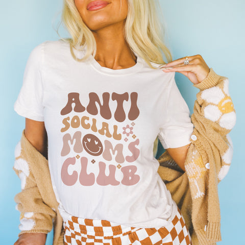 Anti social moms club tee