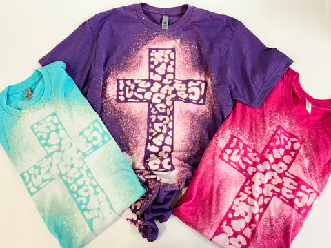 Dainty bleached leopard cross tees